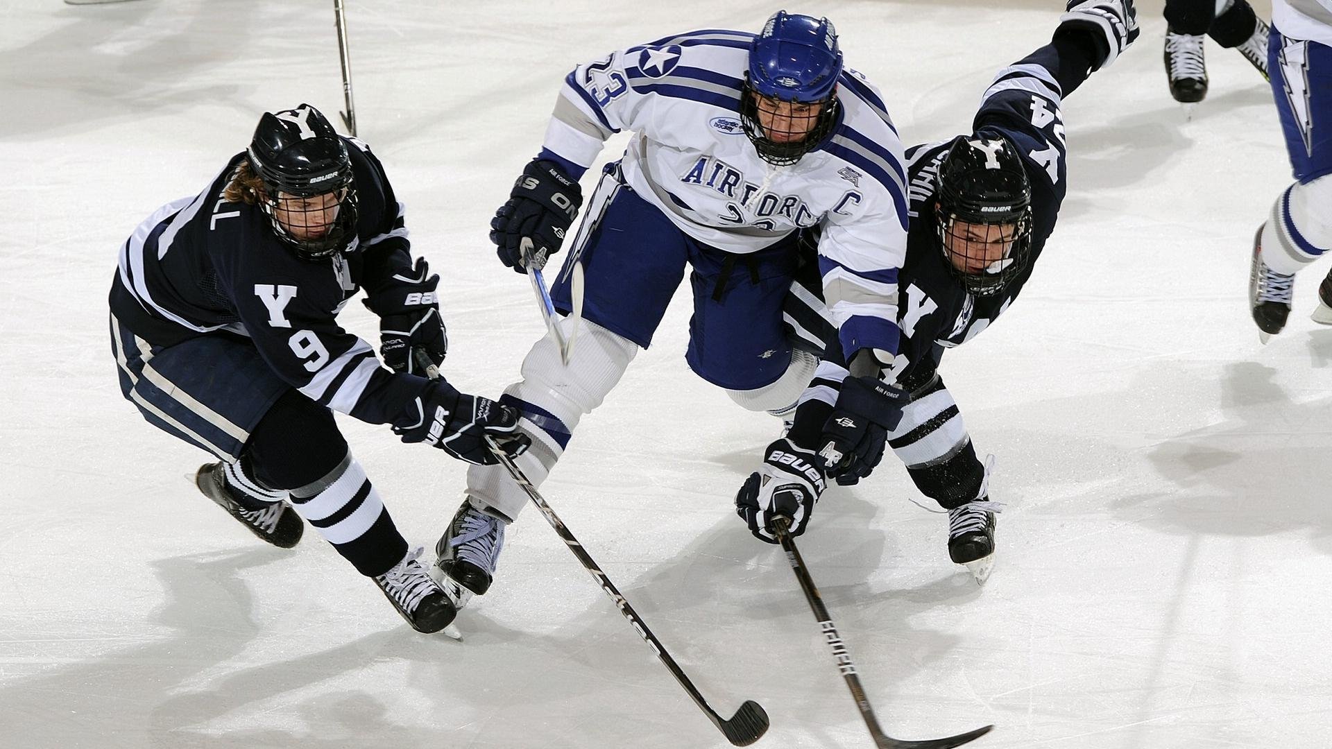 开云体育登录-新王当立？文班亚马用一记封盖与三分，完成终极加冕